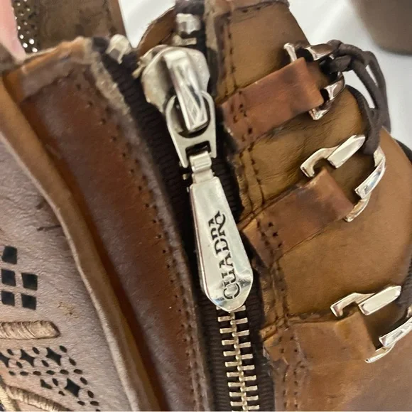 Cuadra Embroidered Brown Western Bootie Block Heel Size 8.5 - Picture 7 of 12